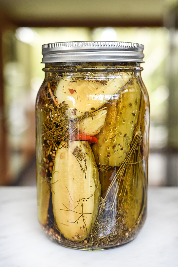 DIY Foodie Gift: 7 Easy Recipes for Pickled Veggies
