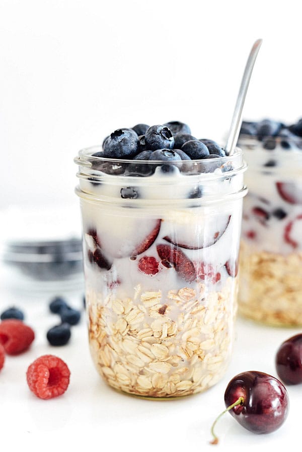 Easy Healthy No-Cook Overnight Oats Recipe