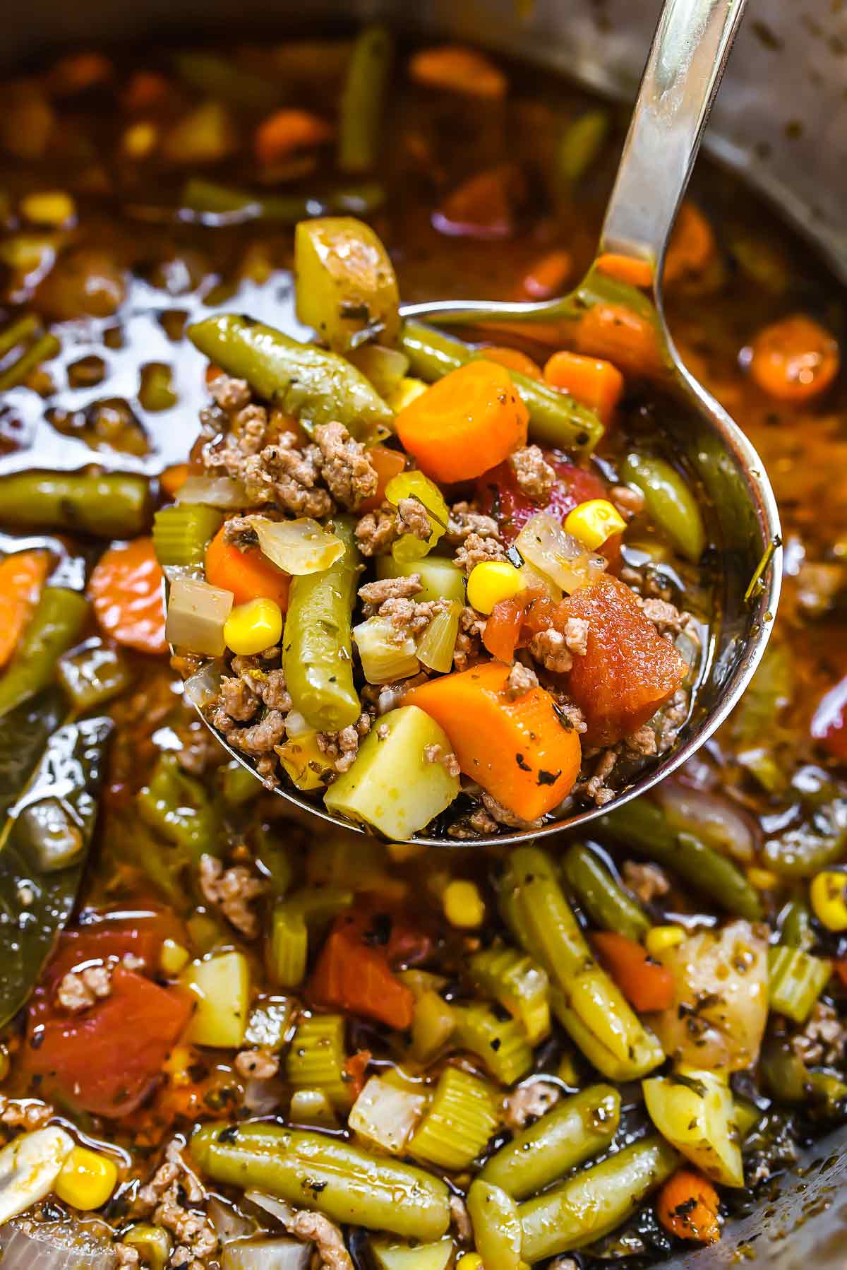 Easy Hamburger Soup with Vegetables | foodiecrush.com