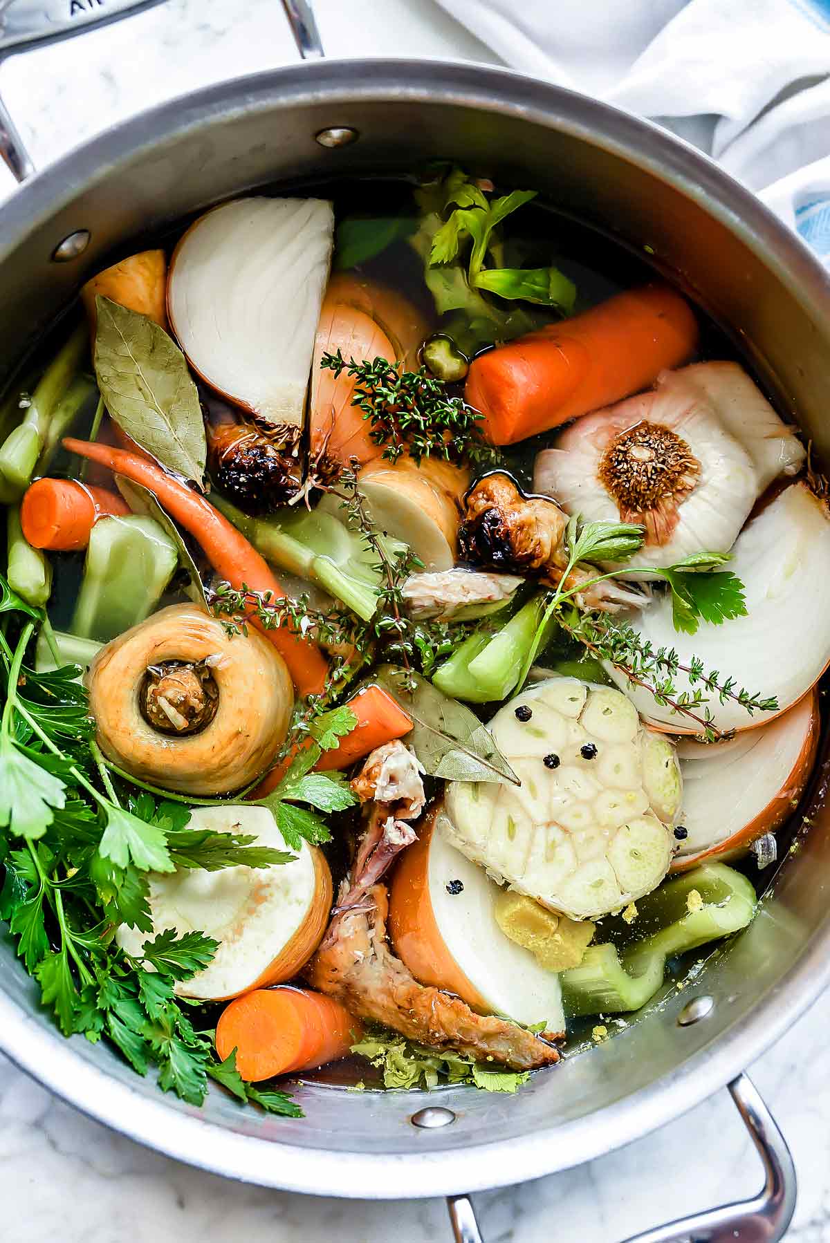 Why Recipes Say to Bring to a Boil, Then Reduce to Simmer