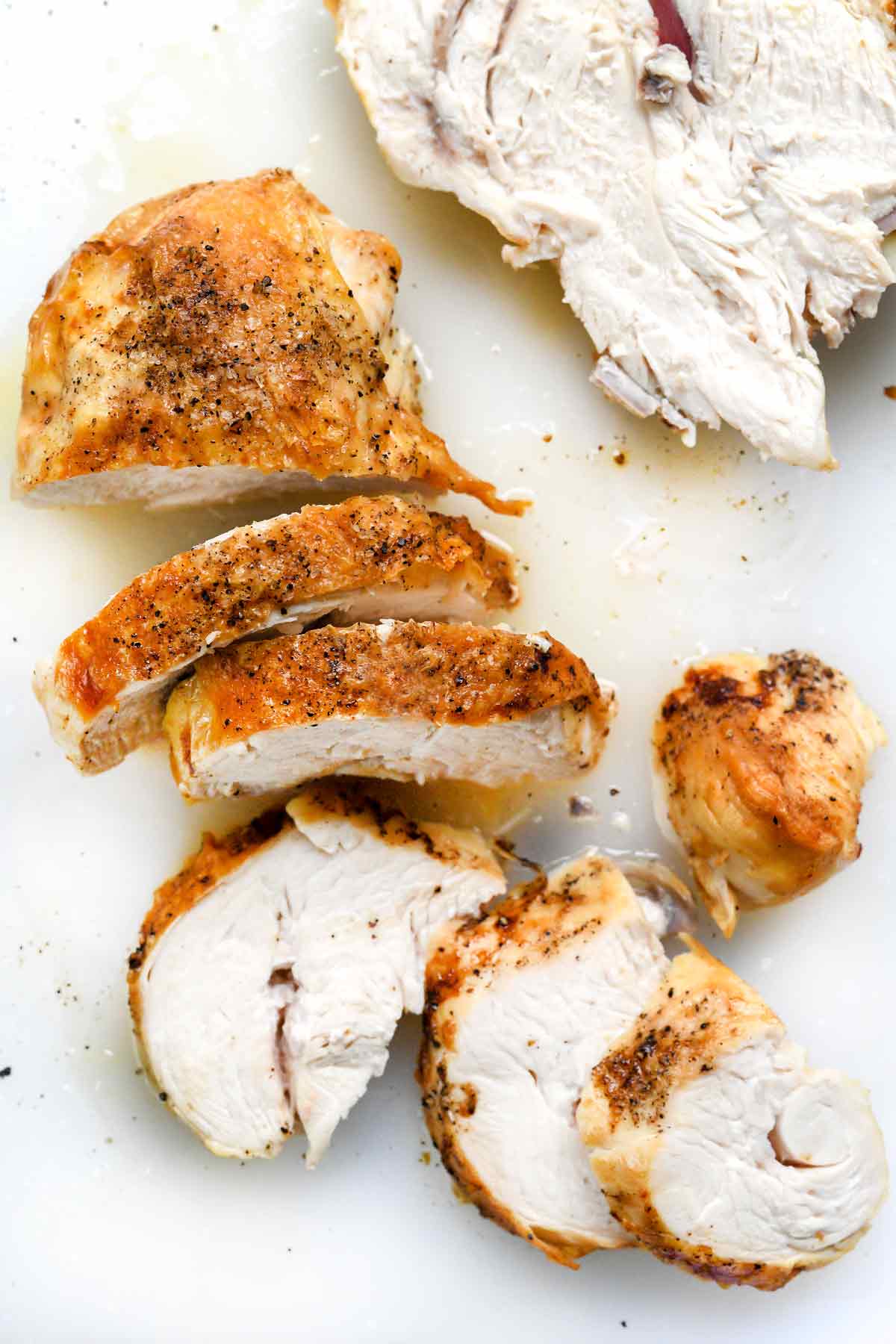 https://www.foodiecrush.com/wp-content/uploads/2018/01/Best-Baked-Chicken-Breast-foodiecrush.com-001.jpg
