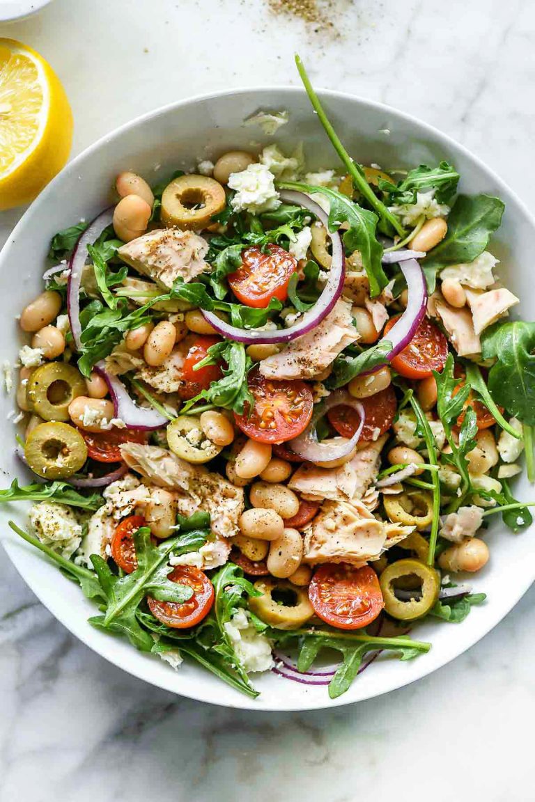 Tuscan Tuna and White Bean Salad | foodiecrush.com