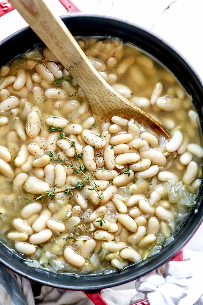 How to Cook the BEST Cannellini Beans - foodiecrush.com