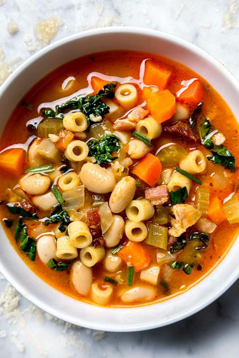 Pasta Fagioli Soup (Pasta and Beans Soup) | foodiecrush.com